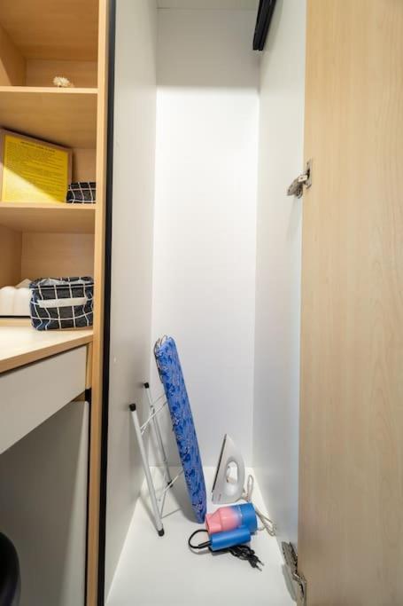 Neu By Cozy Unit L30rb 2pax Near Klcc & Jelatek Lrt Apartment